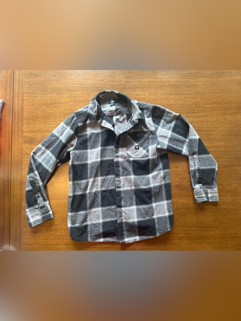 DC Shoes Boys Plaid Flannel Shirt Black Gray Youth L 10-12 Skate Streetwear